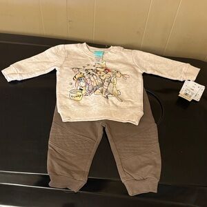 Disney Winnie the Pooh Outfit by Disney Baby. Size 3-6 months. New with Tags